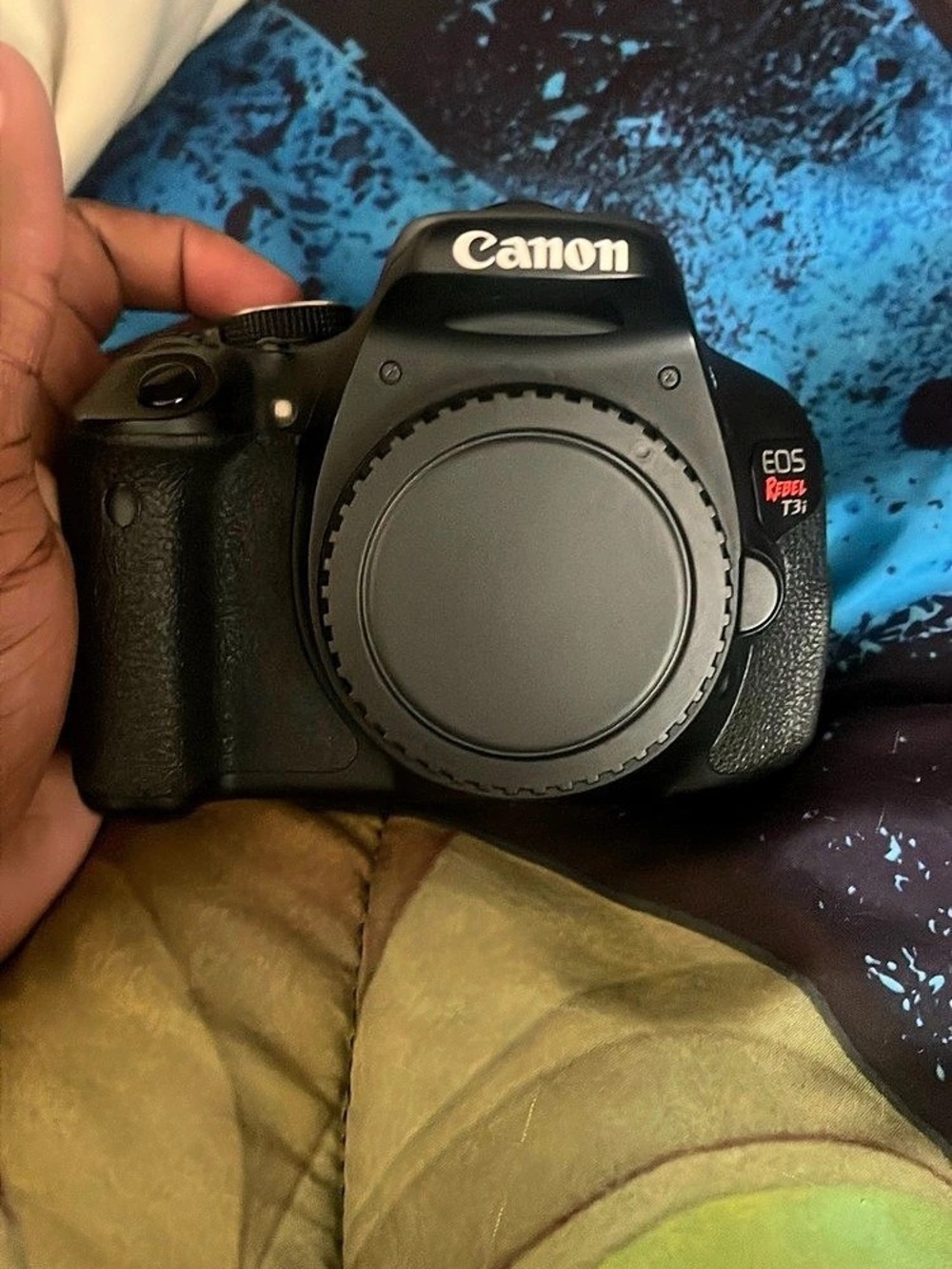 Canon EOS Rebel T3i DSLR Camera Black